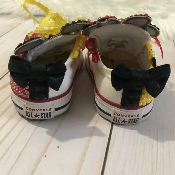 Mickey Mouse customized converse sneakers size 4 - Picture 6 of 10